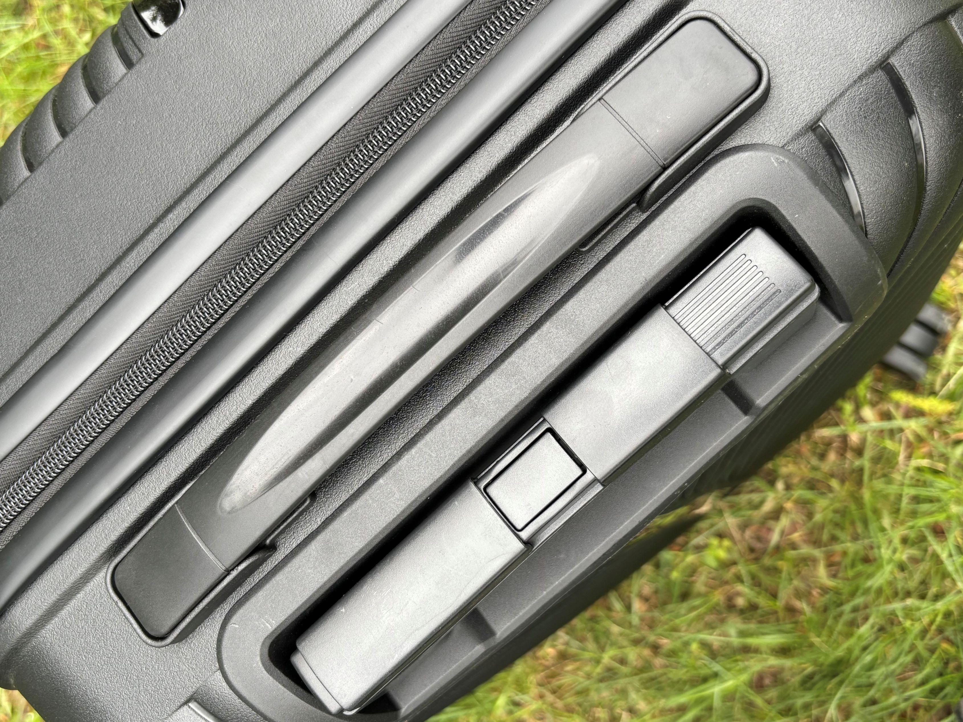 4 個の荷物スーツケースセット PP トロリーヴァリース防水 & 耐久性のある良質のスーツケースセット